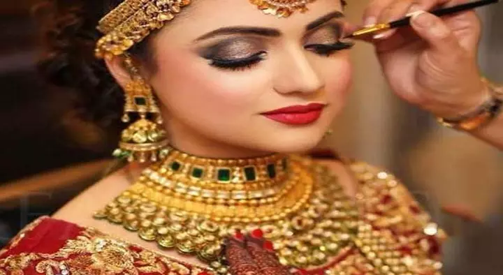 Sujatha Bridal Makeup and Beauty Parlour in Sai Nagar, Anantapur