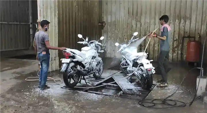 Car And Bike Washing Service in Coimbatore  : Srirams Car and Bike Washing in Telecom Colony