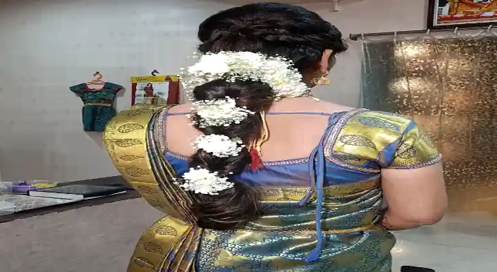 Lovely Ladies Beauty Parlour in Anna Nagar, Madurai