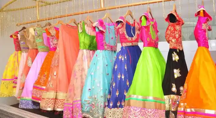 Boutiques in Rajahmundry (Rajamahendravaram) : Vijayas Designers in Gandhipuram