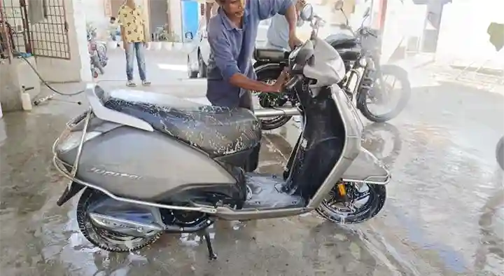 Man Car and Bike Wash in Markendeya Colony, Ramagundam