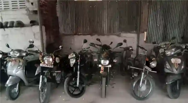 Lakshmi Bike Rental in Azad Nagar, Salem