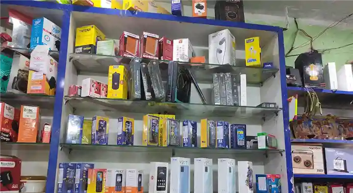 Mobile Phone Shops in Suryapet  : Sri Sai Praveen Mobiles in Sri Sri Nagar