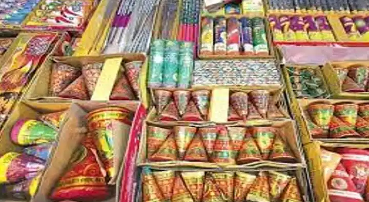 Crackers And Fireworks Dealers in Tirupati  : Sree Durga Crackers in Settipalli