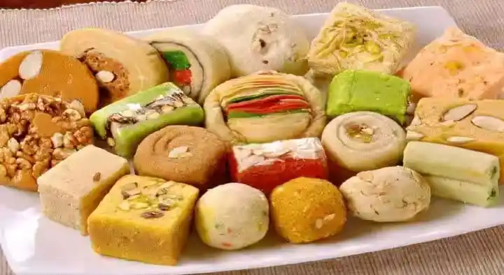 Sweets And Bakeries in Tirupati  : Nandini Sweets and Bakery in Anna Rao Circle