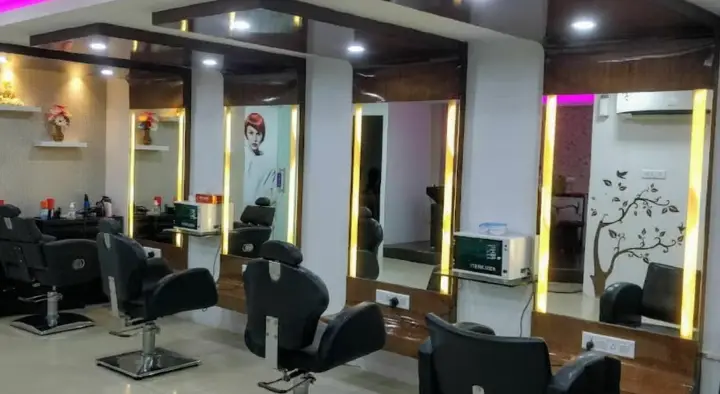 Unisex Salon And Spa in Vijayawada (Bezawada) : PoZe Ninety one luxury Unisex salon in Mogalrajpuram