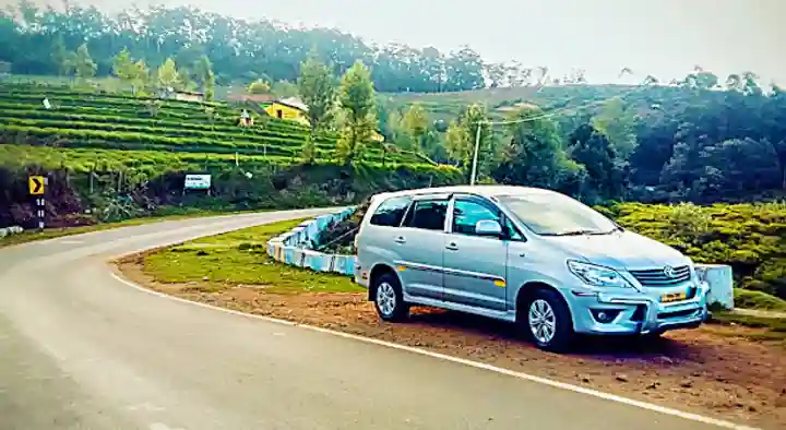 Amber Cabs in Vadodara City