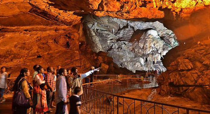 Borra-Caves Tourism Photo Gallery in Visakhpatnam, Vizag