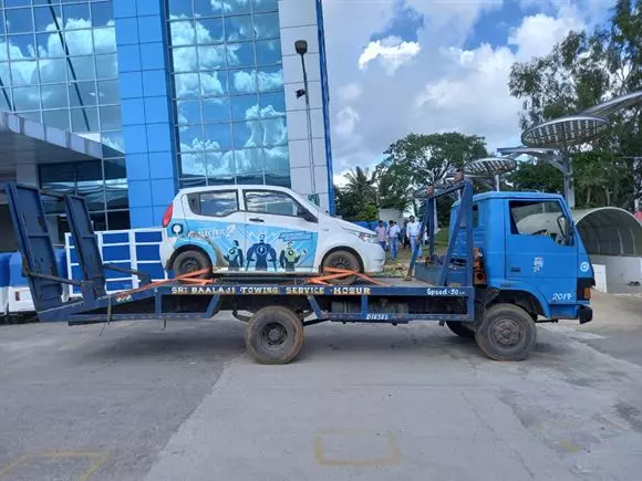 sri baalaji towing service seetharam medu in hosur - Photo No.1