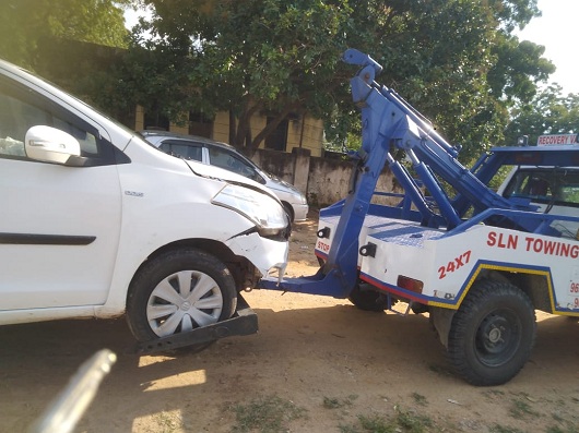 sri laxminarasimha towing service in kamareddy - Photo No.0