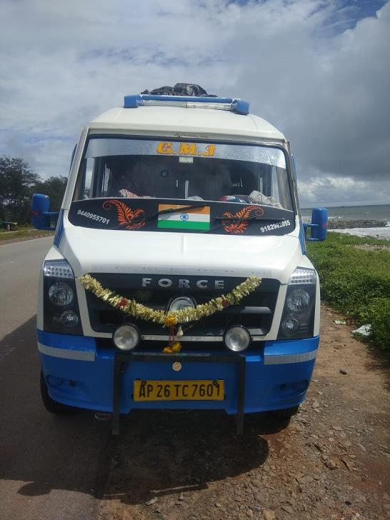 vyshnavi car travels bhagya nagar in ongole - Photo No.5