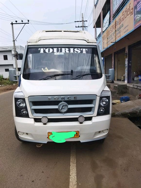 srk tours and car travels main road in rajahmundry - Photo No.4