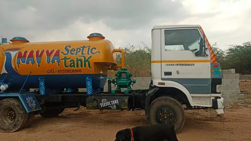 saipadma septic tank cleaning korramenugunta in tirupati - Photo No.1