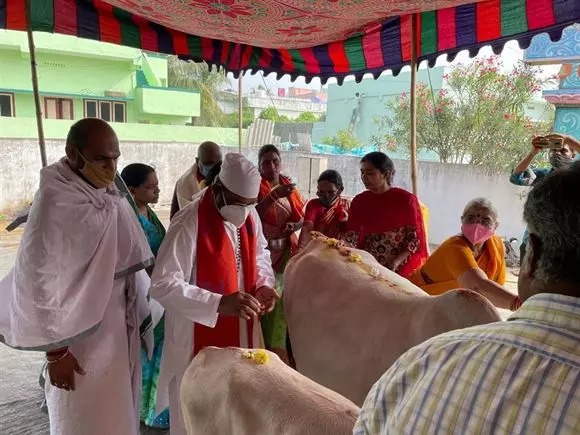 sri akhilandakoti akanda jyothi charitable trust enikepadu in vijayawada - Photo No.4