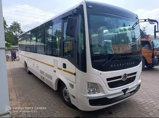 sri sai travels bus stand in warangal - Photo No.1