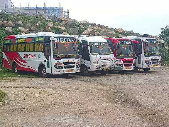 sri sai travels bus stand in warangal - Photo No.2