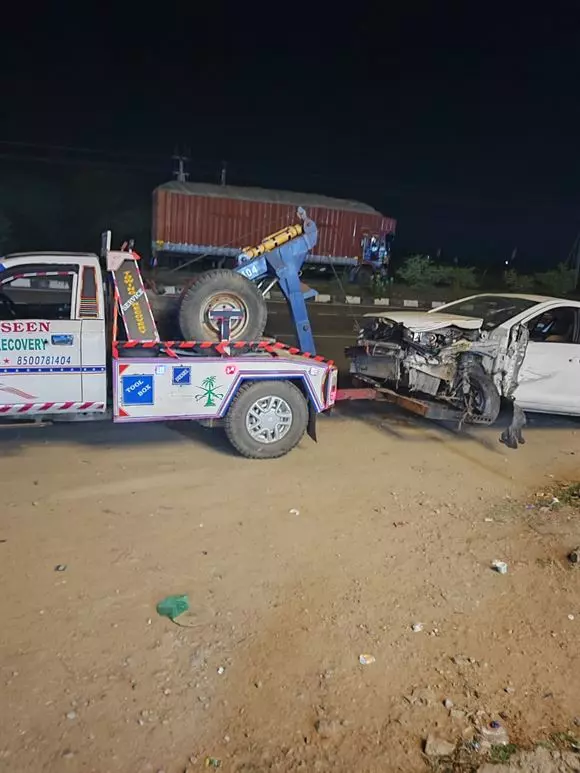 yasin baba car towing lb nagar in warangal - Photo No.12