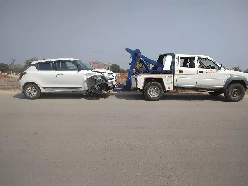 city car towing service bhuvanagiri town in yadadri bhuvanagiri - Photo No.0