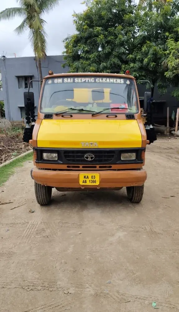 shree manjunatha septic tank cleaners amrutha halli in bangalore - Photo No.1