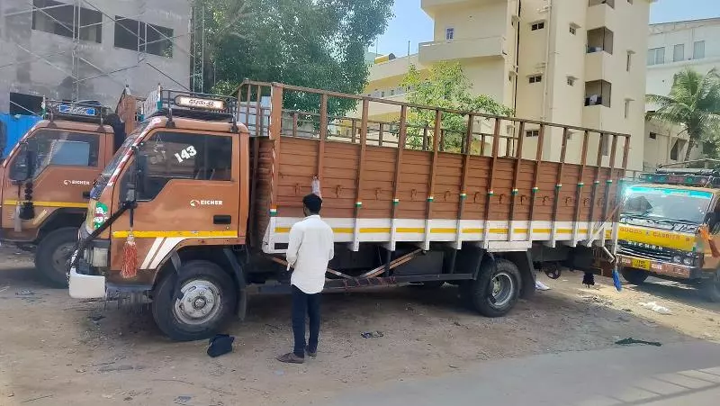 manu packers and movers kothapeta cross road in hyderabad - Photo No.2