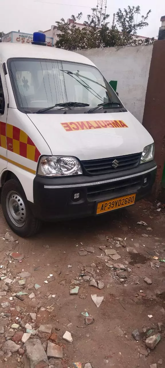 wilson ambulance services government hospital road in nandigama - Photo No.15