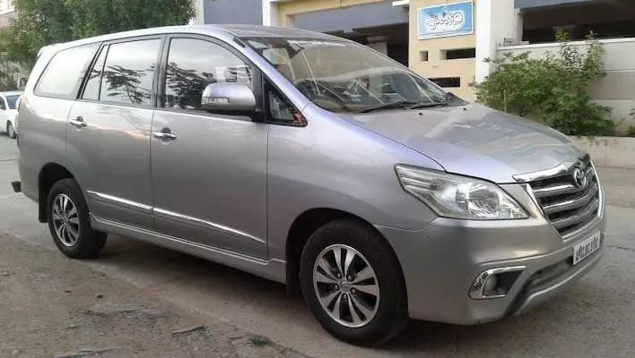 kbn car travels dargamitta in nellore - Photo No.1