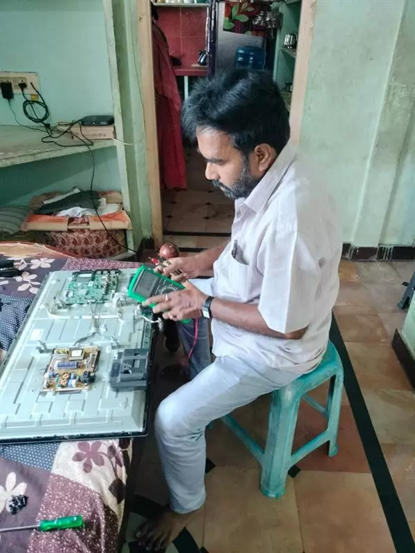 gk electronics led and lcd tv repair service aliperi road in tirupati ap - Photo No.5