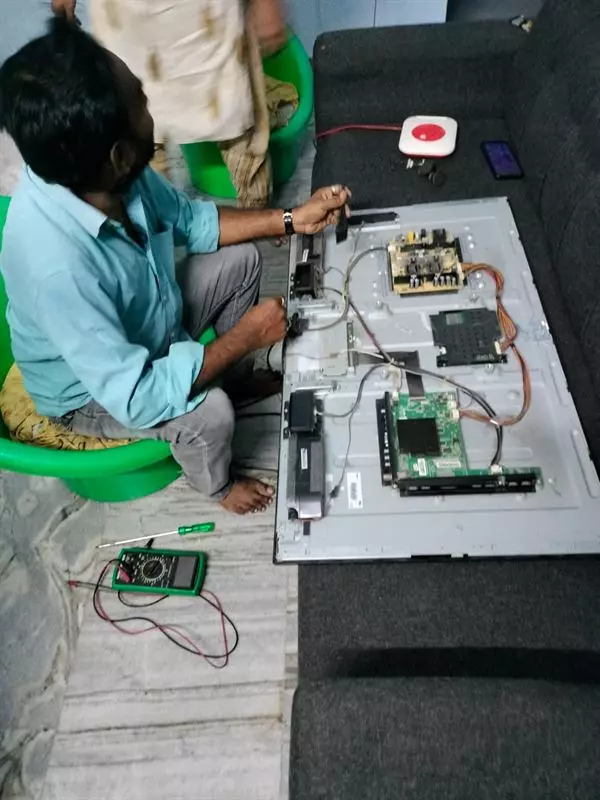 gk electronics led and lcd tv repair service aliperi road in tirupati ap - Photo No.7