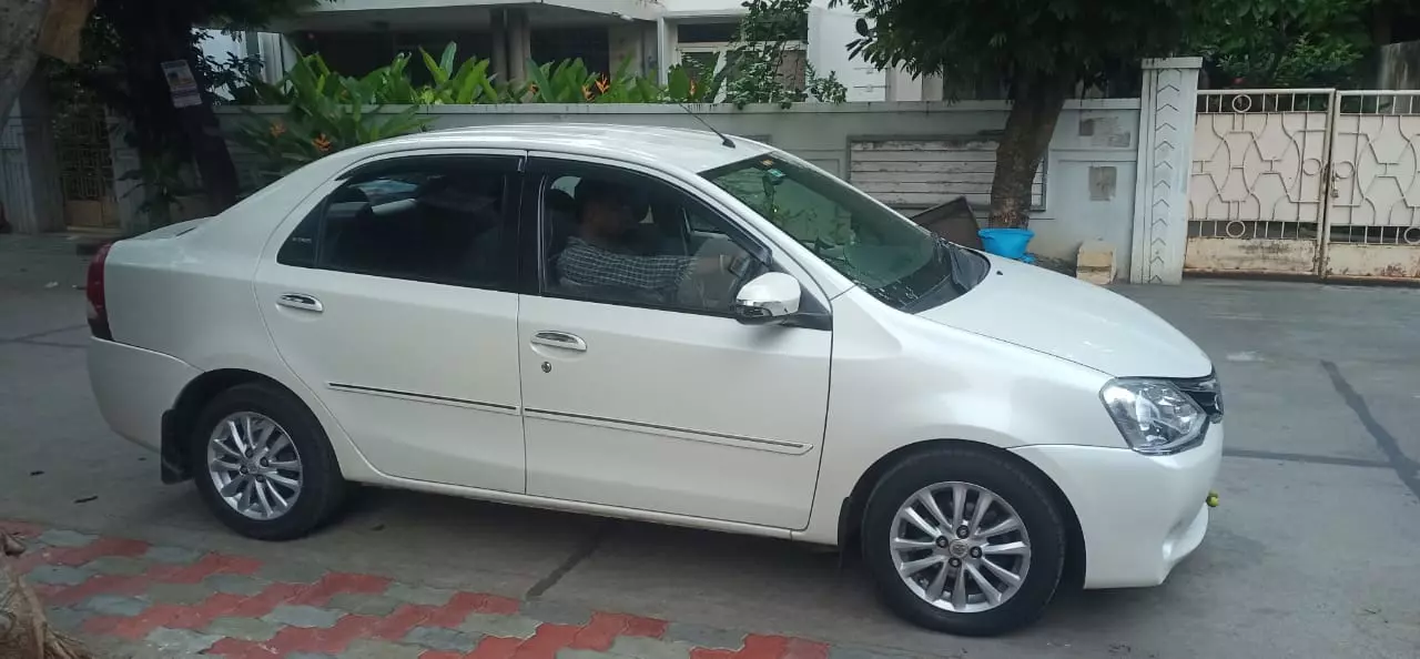 tejaswini car travels sitharampuram in vijayawada - Photo No.5