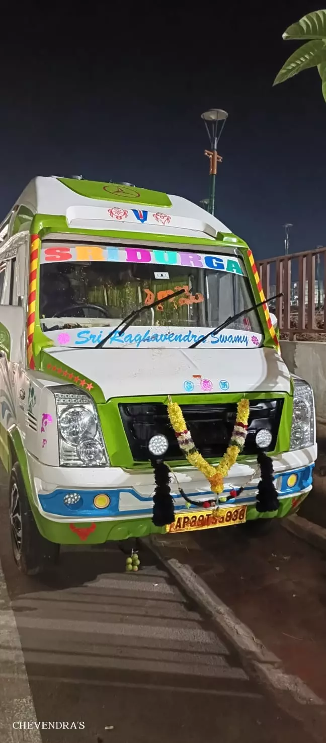 srs cars and travellers bhavanipuram in vijayawada - Photo No.7