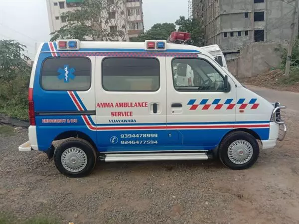 amma ambulance services bus stand in vijayawada - Photo No.16