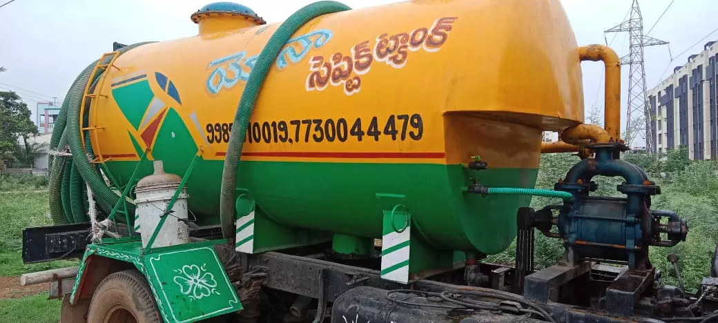 yona septic tank cleaning bus stand in visakhapatnam - Photo No.2