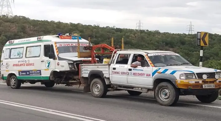 SMB TOWING SERVICE in Vinayaka Nagar