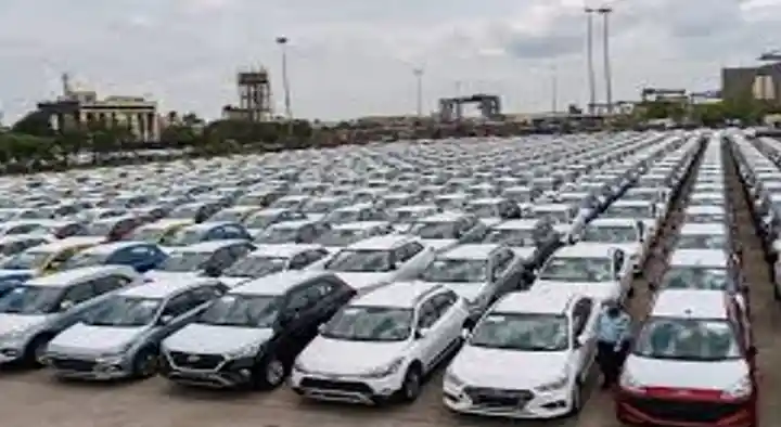 Mahindra Automotive Showroom in Akkayapalli
