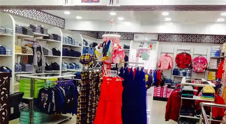 Gayathri Garments in Praksh Nagar