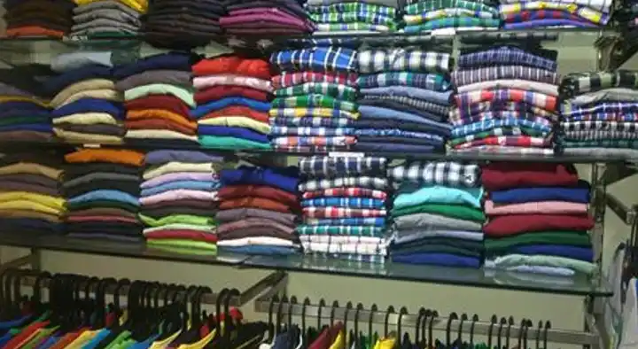 Sri Vinayaka Readymades and Textiles in Tata Nagar