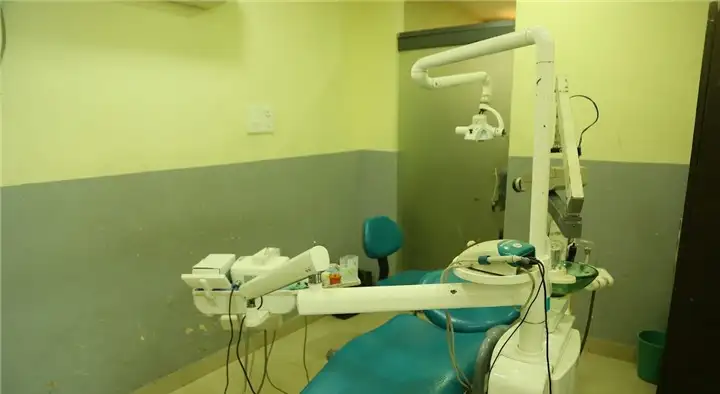 Divine Dental in Labbipet