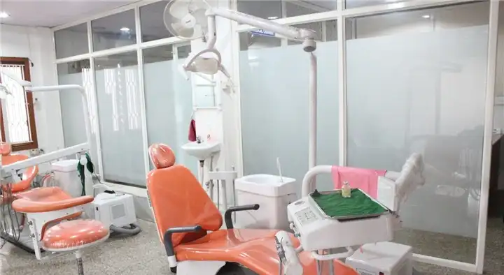 Bezawada Dental Hospital in Ashok Nagar