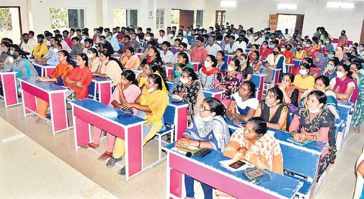 V V NATA Coaching Center in Benz Circle