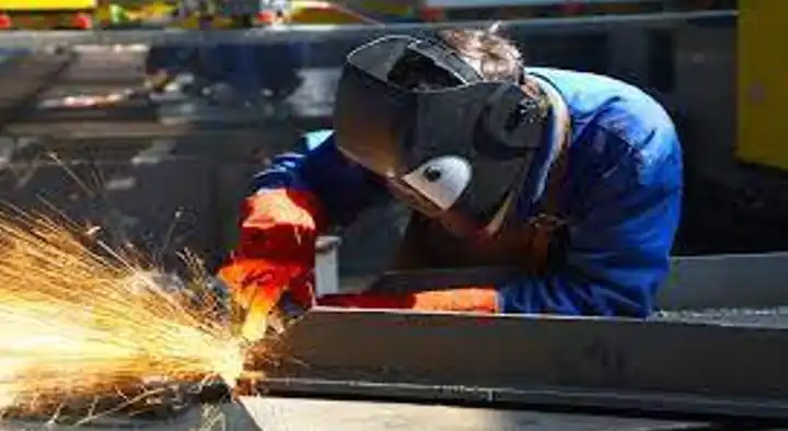 Madina Fabrication Works in Krishna Nagar